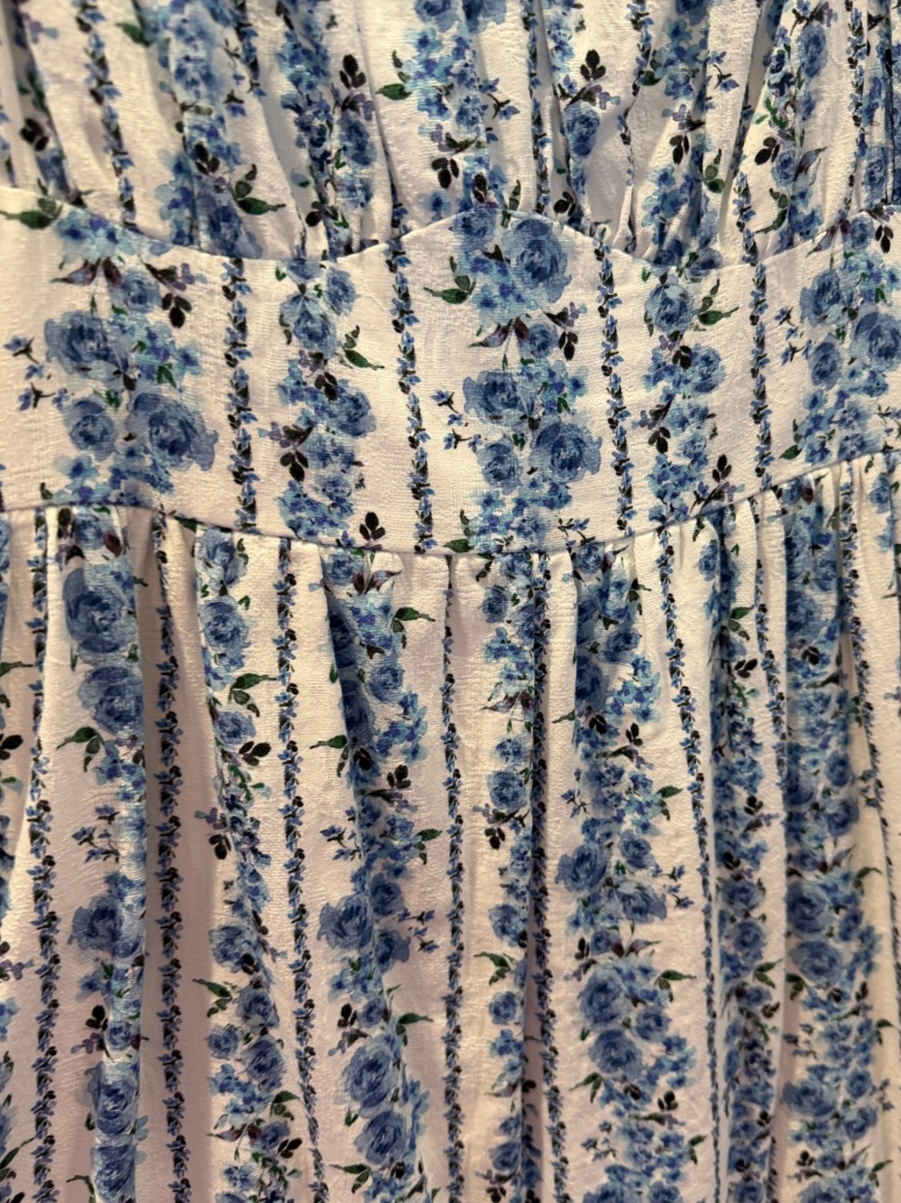 Show Me Your MuMu Blue Belle and White Floral Puff-Sleeve Midi Dress medium - Picture 3 of 4
